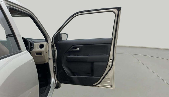 2020 Maruti New Wagon-R VXI 1.0 AMT, Petrol, Automatic, 38,484 km, RHS Front Door