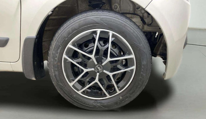2020 Maruti New Wagon-R VXI 1.0 AMT, Petrol, Automatic, 38,484 km, Right Front Wheel