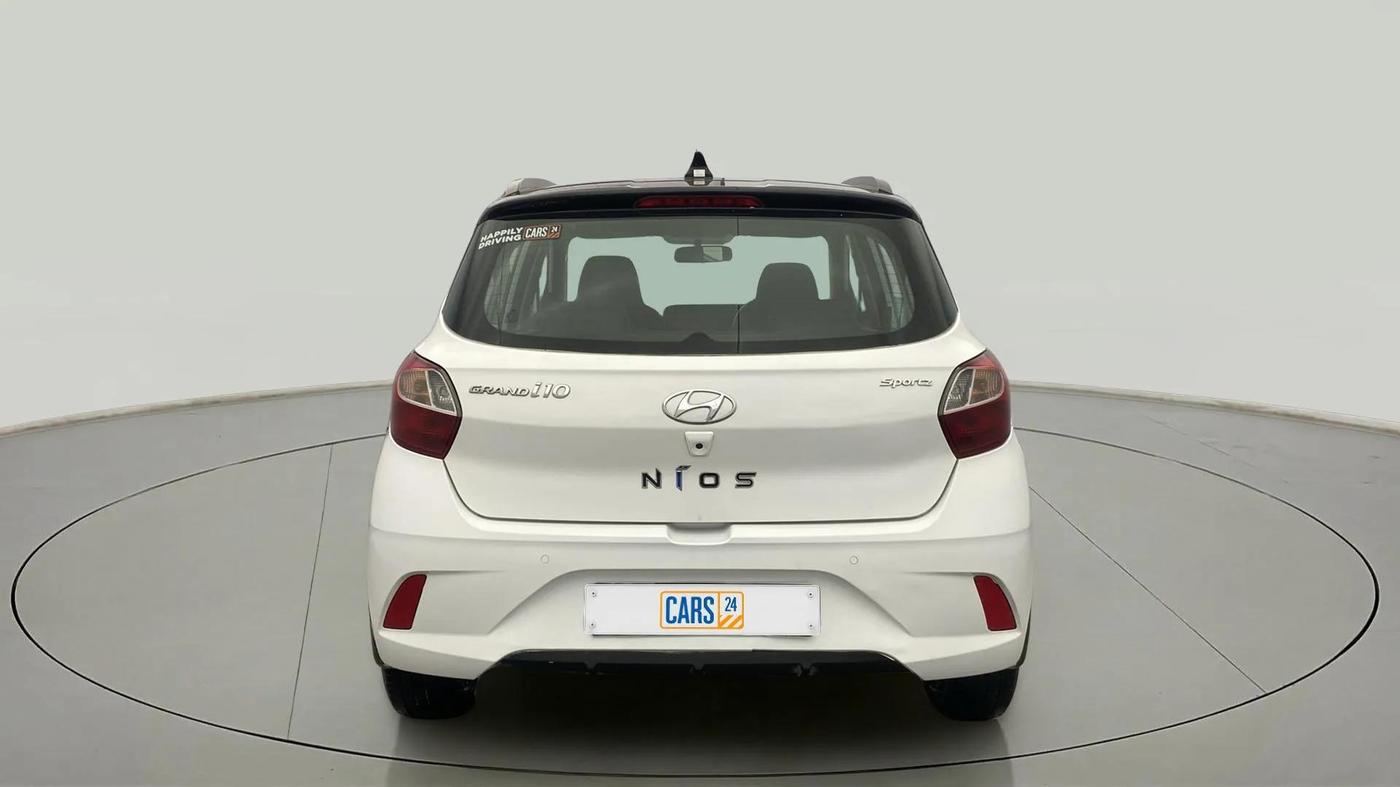 2020 Hyundai GRAND I10 NIOS SPORTZ 1.2 KAPPA VTVT DUAL TONE, Petrol, Manual, 38,588 km, Back/Rear