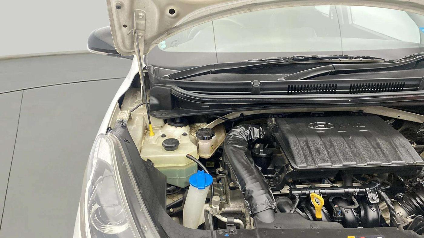 2020 Hyundai GRAND I10 NIOS SPORTZ 1.2 KAPPA VTVT DUAL TONE, Petrol, Manual, 38,588 km, Engine View - Right