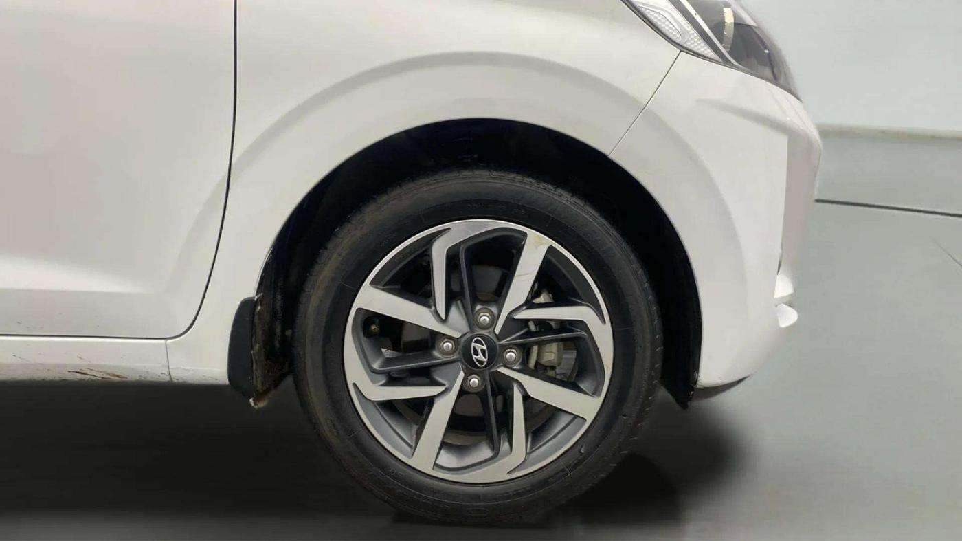 2020 Hyundai GRAND I10 NIOS SPORTZ 1.2 KAPPA VTVT DUAL TONE, Petrol, Manual, 38,588 km, Right Front Wheel