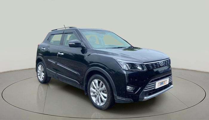 2020 Mahindra XUV300 W8 1.2 PETROL, Petrol, Manual, 46,537 km, Right Front Diagonal