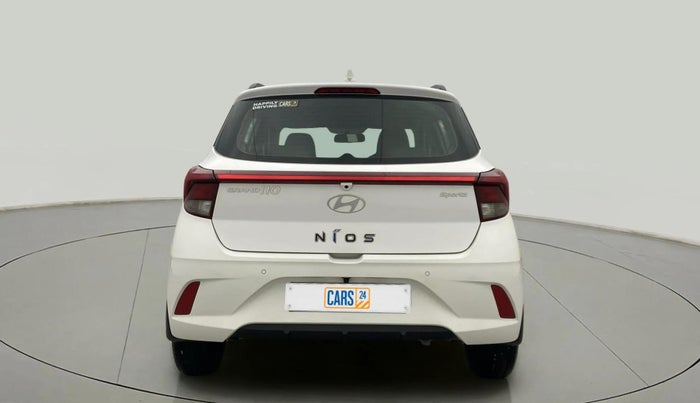 2024 Hyundai GRAND I10 NIOS SPORTZ AMT 1.2 KAPPA VTVT, Petrol, Automatic, 13,073 km, Back/Rear
