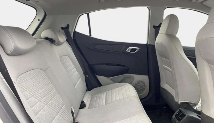 2024 Hyundai GRAND I10 NIOS SPORTZ AMT 1.2 KAPPA VTVT, Petrol, Automatic, 13,073 km, Right Side Rear Door Cabin