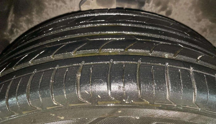 2018 Toyota Corolla Altis VL CVT PETROL, Petrol, Automatic, 52,020 km, Right Front Tyre Tread