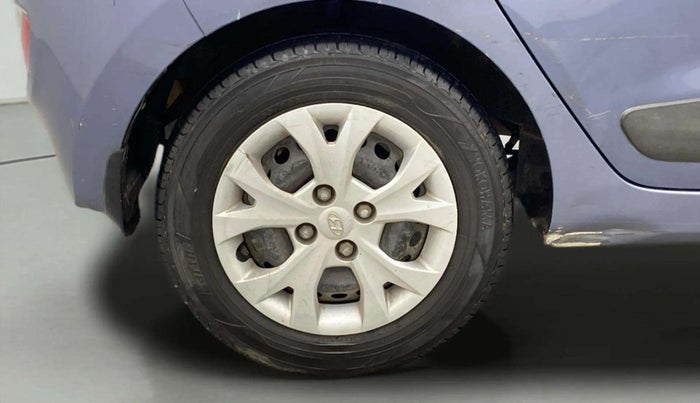 2014 Hyundai Grand i10 SPORTZ AT 1.2 KAPPA VTVT, Petrol, Automatic, 48,061 km, Right Rear Wheel