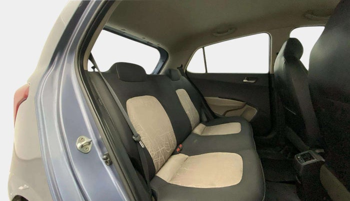2014 Hyundai Grand i10 SPORTZ AT 1.2 KAPPA VTVT, Petrol, Automatic, 48,061 km, Right Side Rear Door Cabin
