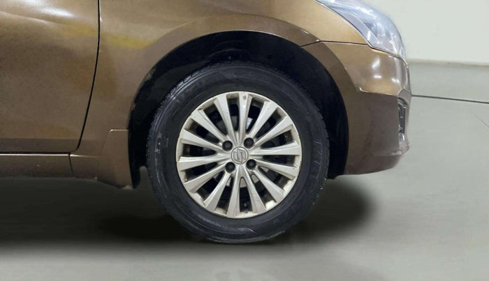 2015 Maruti Ciaz ZXI AT, Petrol, Automatic, 68,996 km, Right Front Wheel