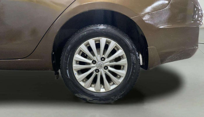 2015 Maruti Ciaz ZXI AT, Petrol, Automatic, 68,996 km, Left Rear Wheel