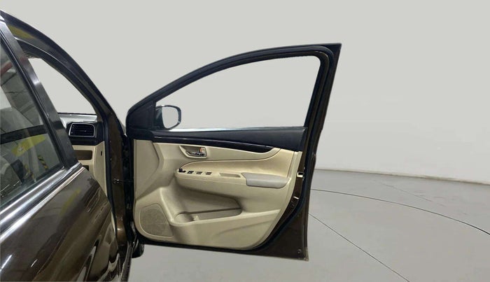 2015 Maruti Ciaz ZXI AT, Petrol, Automatic, 68,996 km, RHS Front Door