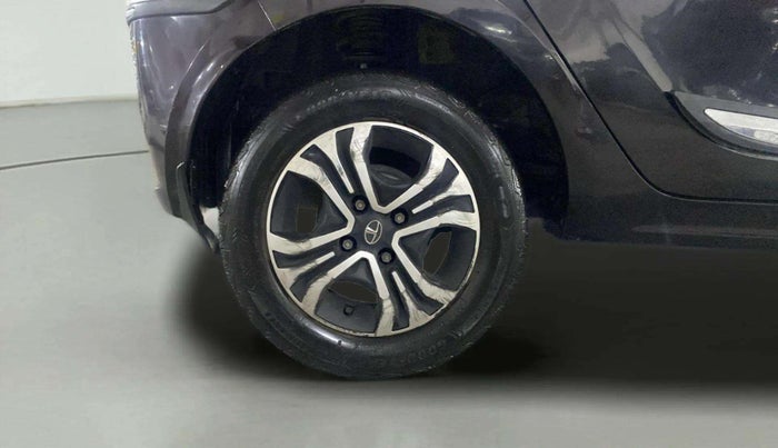 2022 Tata Tiago XZ PLUS CNG, CNG, Manual, 38,470 km, Right Rear Wheel
