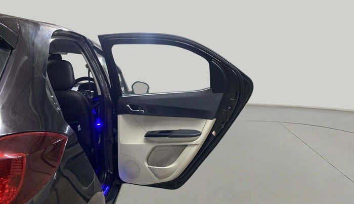2022 Tata Tiago XZ PLUS CNG, CNG, Manual, 38,470 km, RHS Rear Door