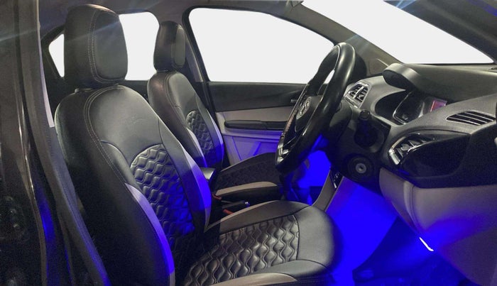 2022 Tata Tiago XZ PLUS CNG, CNG, Manual, 38,470 km, Right Side Front Door Cabin
