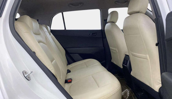 2016 Hyundai Creta BASE 1.6 PETROL, Petrol, Manual, 44,314 km, Right Side Rear Door Cabin