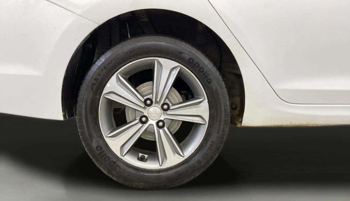 2019 Hyundai Verna 1.6 VTVT SX, Petrol, Manual, 90,336 km, Right Rear Wheel