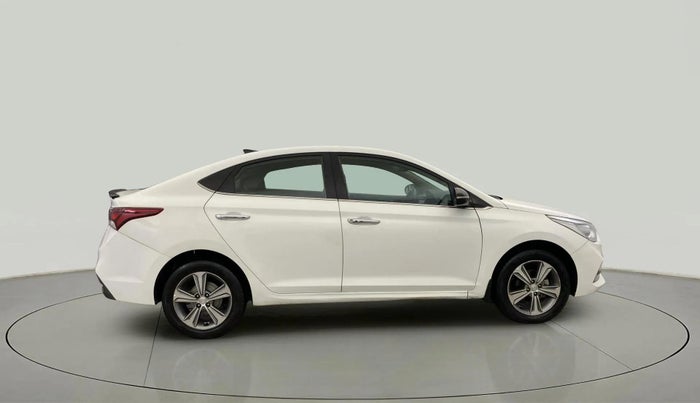 2019 Hyundai Verna 1.6 VTVT SX, Petrol, Manual, 90,336 km, Right Side View