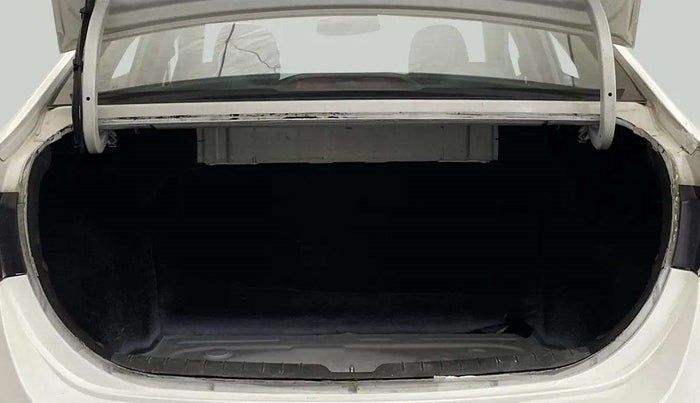 2019 Hyundai Verna 1.6 VTVT SX, Petrol, Manual, 90,336 km, Boot Open Zoomed View