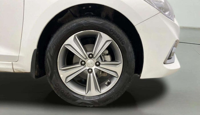 2019 Hyundai Verna 1.6 VTVT SX, Petrol, Manual, 90,336 km, Right Front Wheel