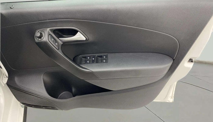 2020 Volkswagen Polo HIGHLINE PLUS 1.0L TSI, Petrol, Manual, 27,064 km, Driver Side Door Panels Control
