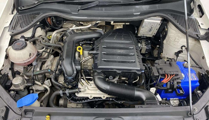 2020 Volkswagen Polo HIGHLINE PLUS 1.0L TSI, Petrol, Manual, 27,064 km, Engine View