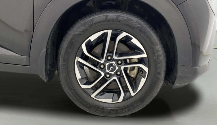 2022 KIA CARENS PRESTIGE PLUS 1.5 DIESEL 7 STR, Diesel, Manual, 60,887 km, Right Front Wheel