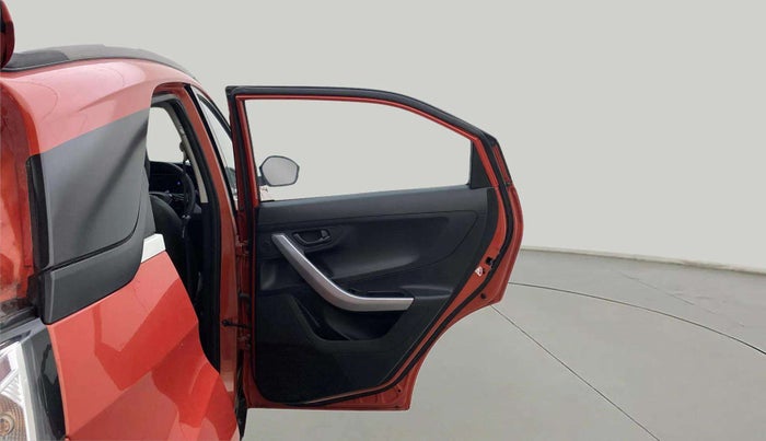 2022 Tata NEXON XMA SUNROOF PETROL, Petrol, Automatic, 18,491 km, RHS Rear Door