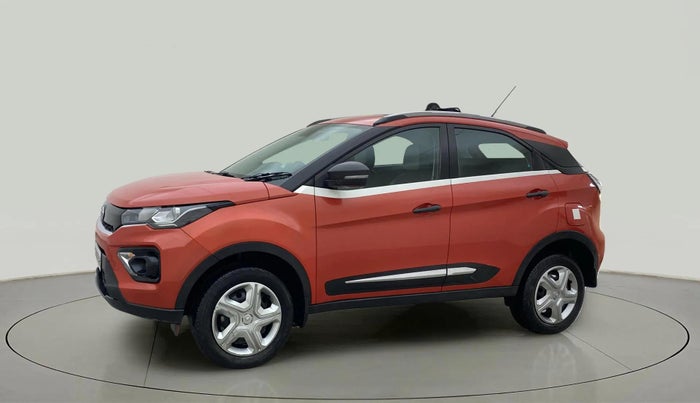 2022 Tata NEXON XMA SUNROOF PETROL, Petrol, Automatic, 18,491 km, Left Front Diagonal
