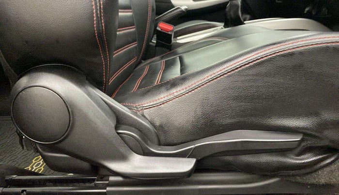 2017 Maruti Baleno ALPHA PETROL 1.2, Petrol, Manual, 36,923 km, Driver Side Adjustment Panel