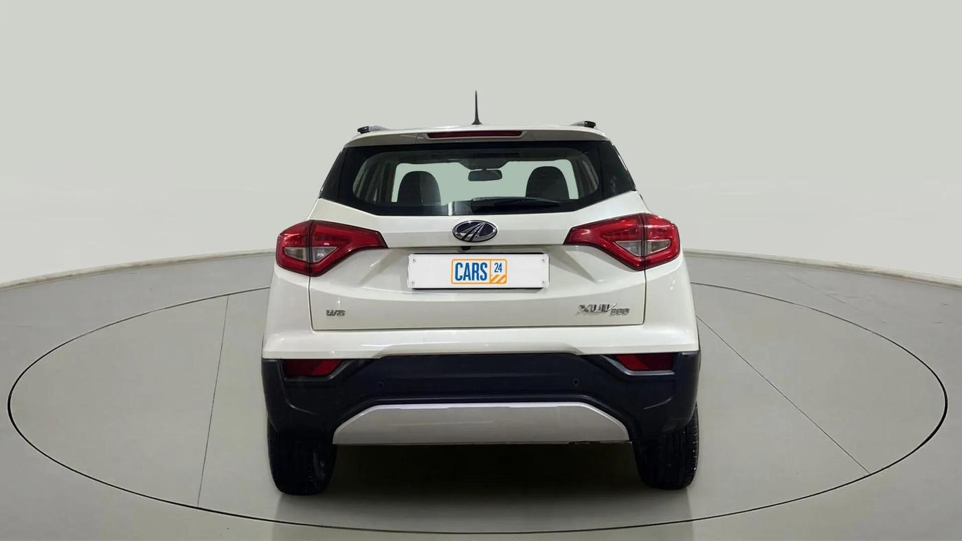 2022 Mahindra XUV300 W8 1.2 PETROL, Petrol, Manual, 44,655 km, Back/Rear