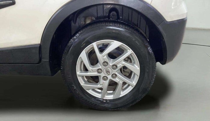 2022 Mahindra XUV300 W8 1.2 PETROL, Petrol, Manual, 44,655 km, Left Rear Wheel