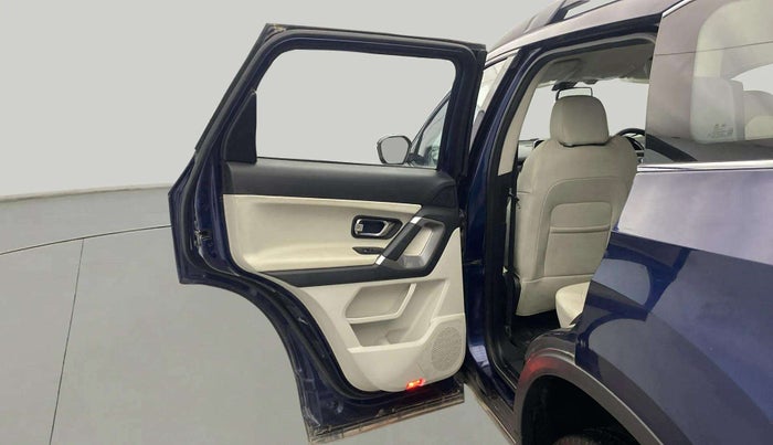 2021 Tata Safari XZ, Diesel, Manual, 33,573 km, LHS Rear Door