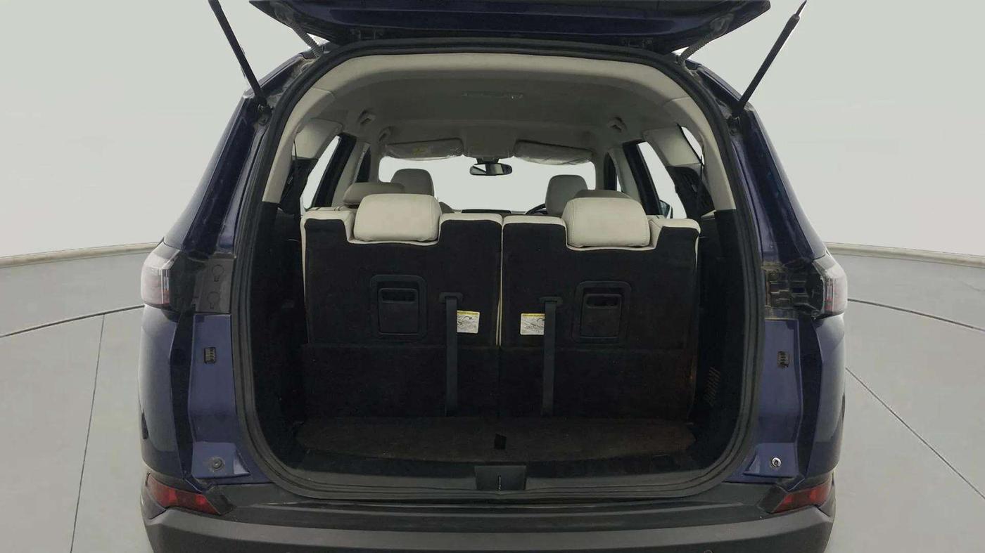 2021 Tata Safari XZ, Diesel, Manual, 33,573 km, Boot Inside