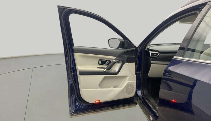 2021 Tata Safari XZ, Diesel, Manual, 33,573 km, LHS Front Door