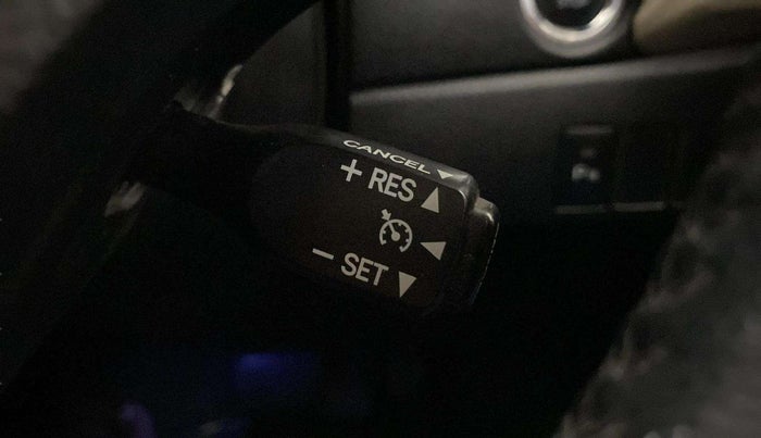 2015 Toyota Corolla Altis VL CVT PETROL, Petrol, Automatic, 60,406 km, Adaptive Cruise Control