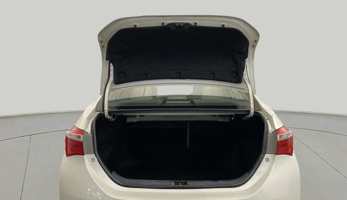 2015 Toyota Corolla Altis VL CVT PETROL, Petrol, Automatic, 60,406 km, Boot Door Open