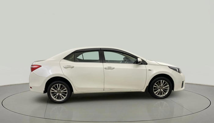 2015 Toyota Corolla Altis VL CVT PETROL, Petrol, Automatic, 60,406 km, Right Side View