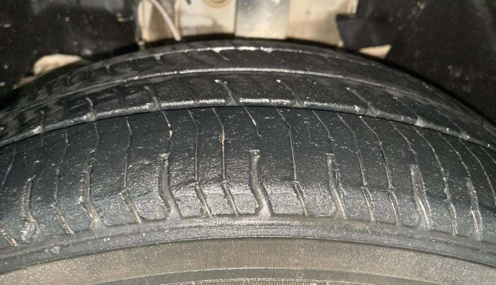 2022 Tata Tiago XM CNG, CNG, Manual, 58,561 km, Left Front Tyre Tread