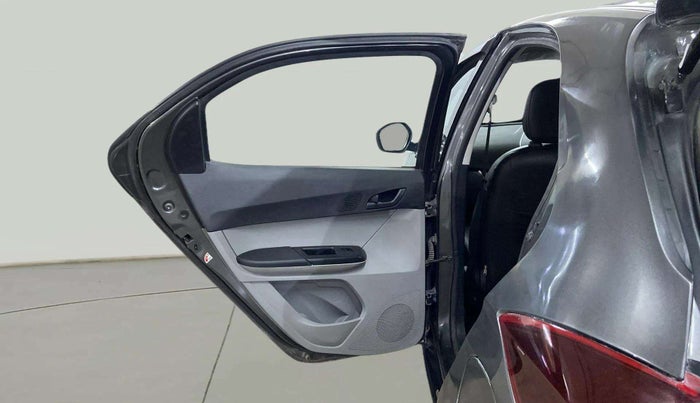 2022 Tata Tiago XM CNG, CNG, Manual, 58,561 km, LHS Rear Door