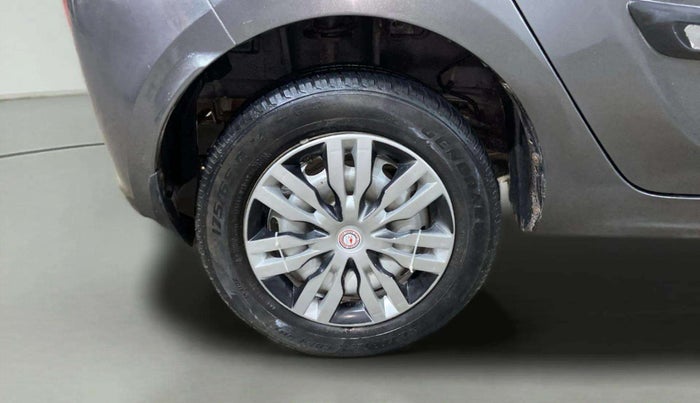 2022 Tata Tiago XM CNG, CNG, Manual, 58,561 km, Right Rear Wheel