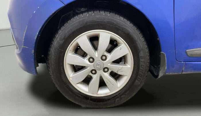 2014 Hyundai Xcent S (O) 1.2, Petrol, Manual, 1,16,379 km, Left Front Wheel