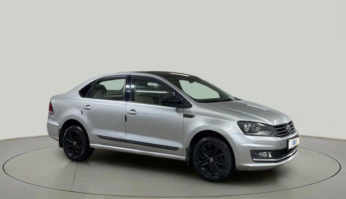 2015 Volkswagen Vento HIGHLINE 1.6 MPI, Petrol, Manual, 55,632 km, Right Front Diagonal