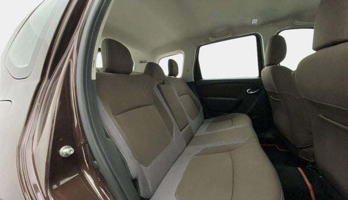 2020 Renault Duster RXZ 1.5 PETROL MT, Petrol, Manual, 37,858 km, Right Side Rear Door Cabin