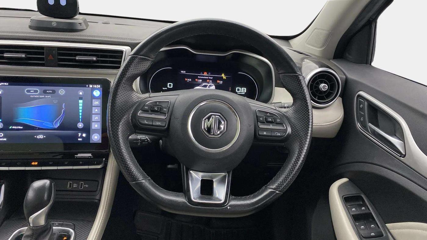 2022 MG ASTOR SHARP 1.5 CVT, Petrol, Automatic, 39,553 km, Steering Wheel Close Up