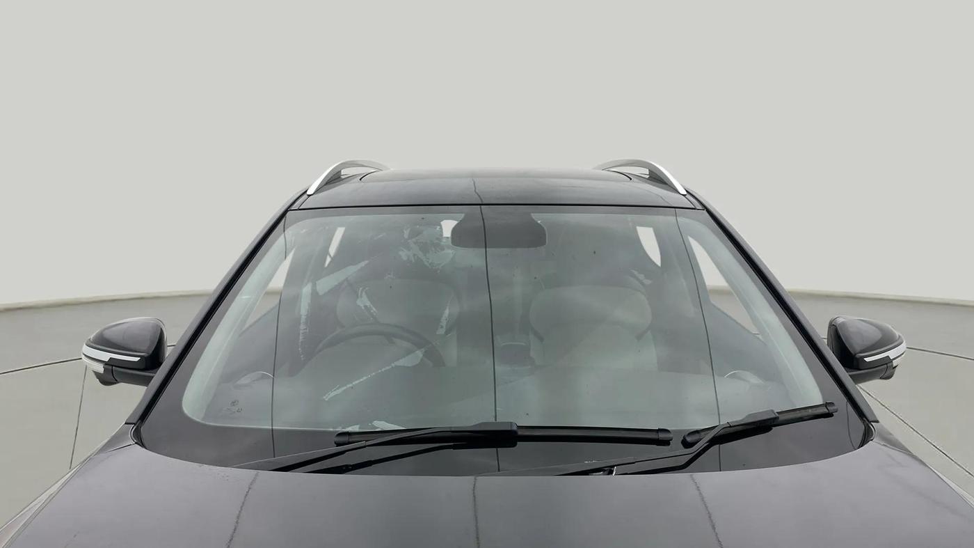 2022 MG ASTOR SHARP 1.5 CVT, Petrol, Automatic, 39,553 km, Front Windshield