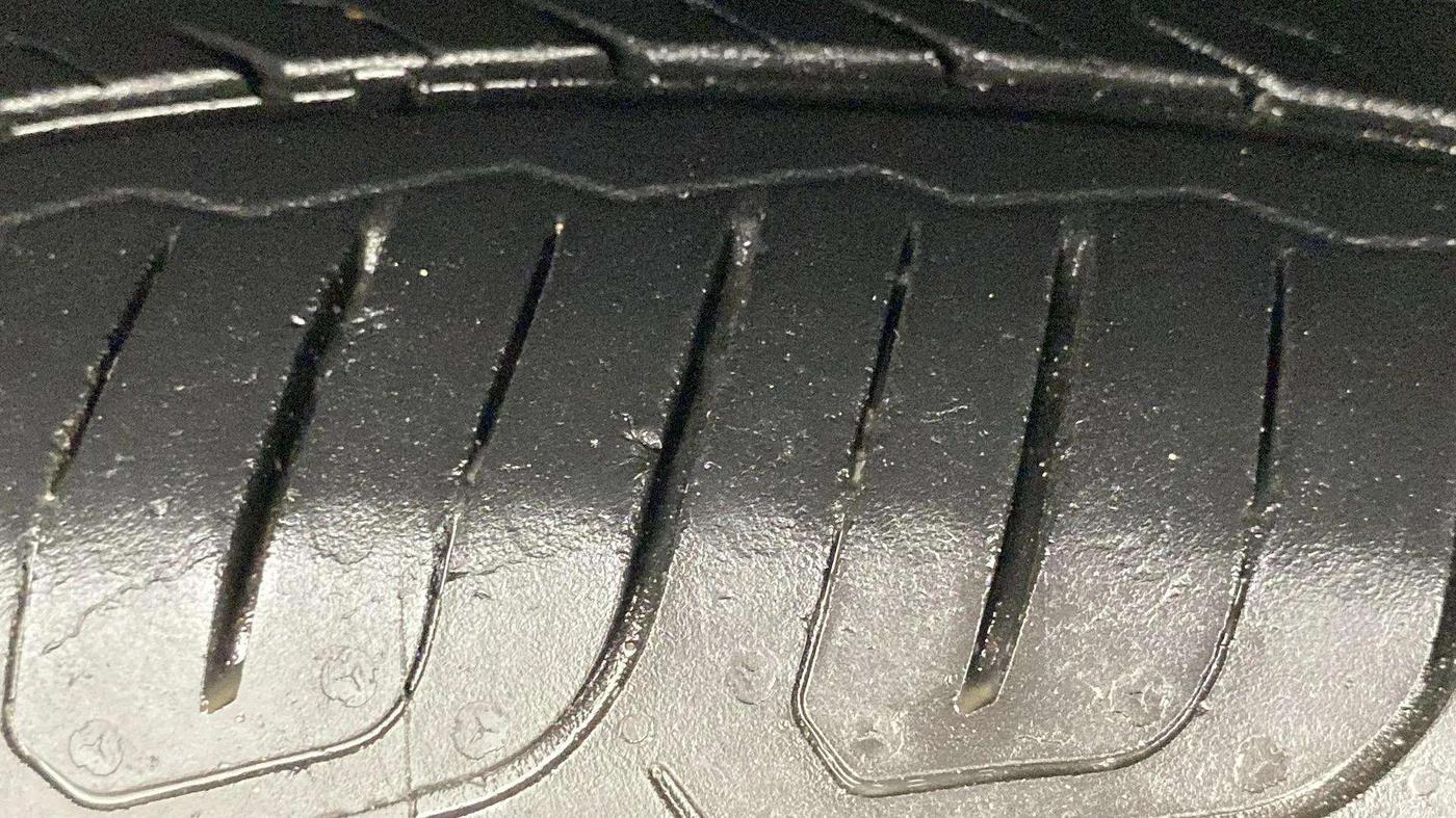 2022 MG ASTOR SHARP 1.5 CVT, Petrol, Automatic, 39,553 km, Left Front Tyre Tread