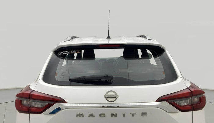 2021 Nissan MAGNITE XV PREMIUM TURBO CVT, Petrol, Automatic, 30,501 km, Rear Windshield