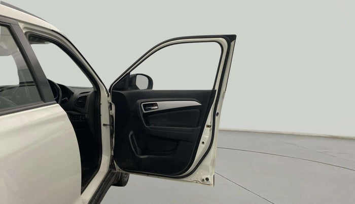 2020 Maruti Vitara Brezza ZXI, Petrol, Manual, 45,553 km, RHS Front Door