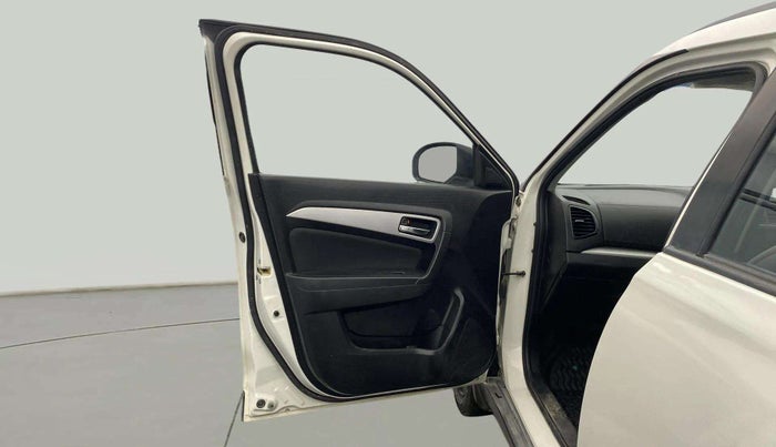 2020 Maruti Vitara Brezza ZXI, Petrol, Manual, 45,553 km, LHS Front Door