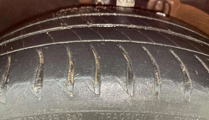 2021 Volkswagen Polo 1.0 GT TSI AT, Petrol, Automatic, 71,991 km, Left Front Tyre Tread