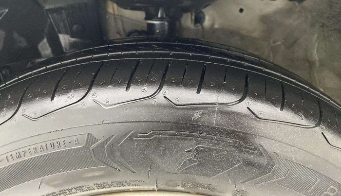2018 Honda Amaze 1.2L I-VTEC V CVT, Petrol, Automatic, 54,305 km, Left Front Tyre Tread